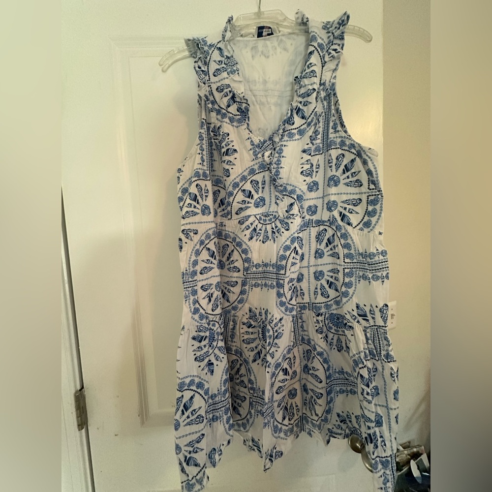 Vineyard Vines White and Blue Sleeveless Mini Dress with Ruffle V-Neck